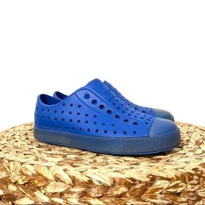Native blue Jefferson water shoe